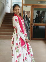 Jayshree review photo
