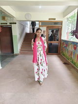 Jayshree review photo