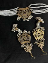 Mehreen review photo