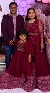 Shruti review photo