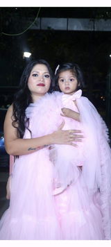 Sweta raj review photo