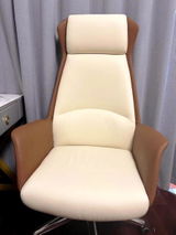 Vincent Becky review photo