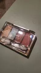 Aaliyah review photo