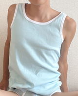 T. review photo