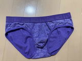 M. review photo