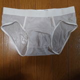 M. review photo