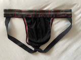 M. review photo