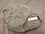 H. review photo
