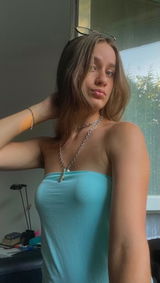 Capucine D review photo