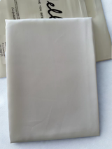 Estelle review photo