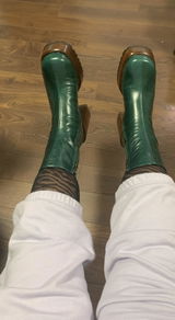 A.B. review photo
