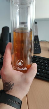 Anonyme review photo