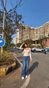 Anushka review photo