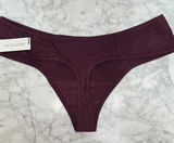 A.V. review photo