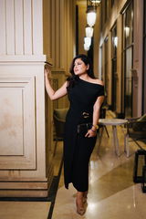Ishita review photo