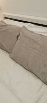 Diana review photo