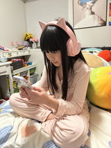 T. review photo