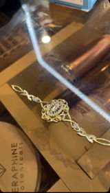 Isael review photo