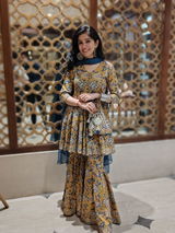 Saloni singh review photo