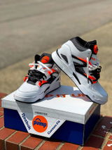 JASON WILLIAMS review photo