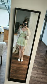 Vanessa review photo