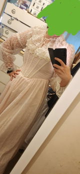 Hannah review photo