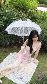 Jesslyn Thevania review photo