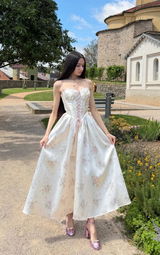 Angelina review photo