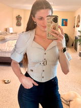 Courtney review photo