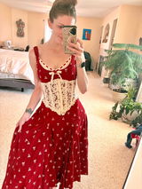 Courtney review photo