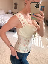 Courtney review photo