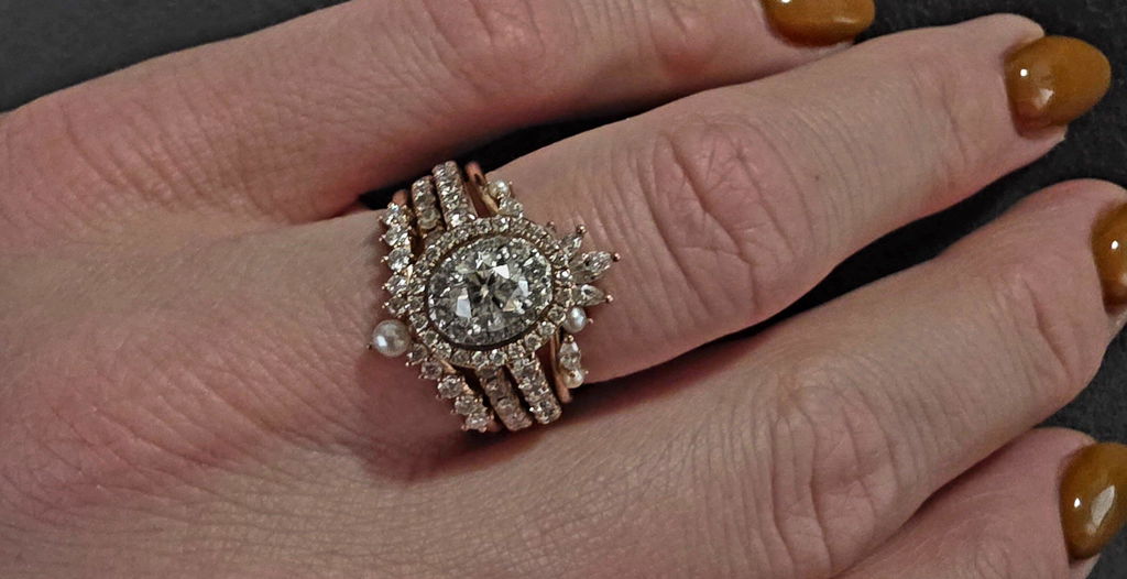Classic Curved Wedding Band With Pearl & Moissanite