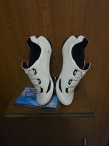 Esteban review photo