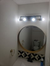 DH review photo