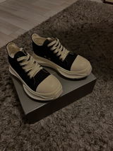 Anonim review photo