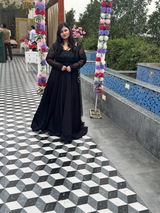Sujata Tripathi review photo