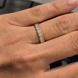 Laura Munoz review photo
