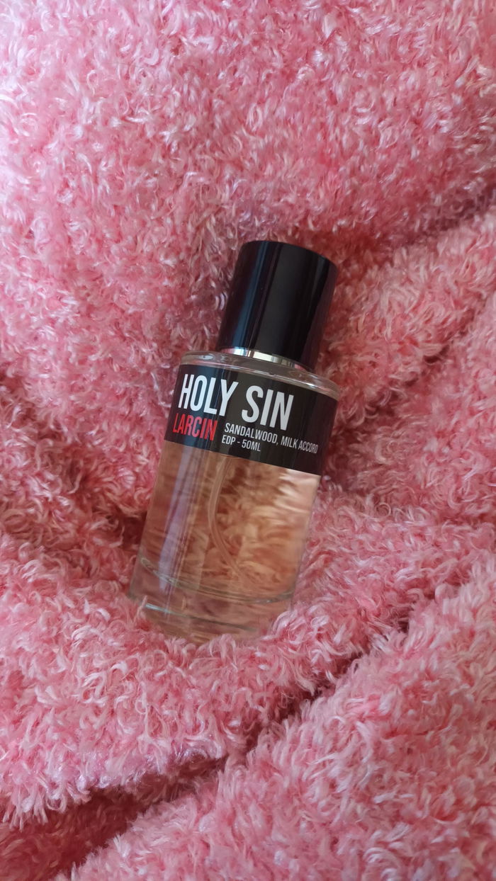 Customer photo of Holy Sin from U.K.