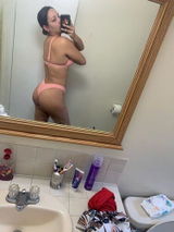 A***a review photo