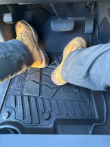 Fit for 2022-2026 Nissan Frontier TPE Floor Mats