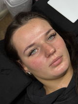 Sienna Hanratty review photo
