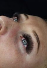 Airlie B review photo