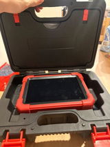 Yury review photo