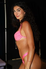 Melina review photo
