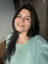 Smita Gaur review photo