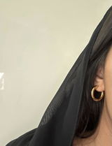 Hessa Al Baloushi review photo