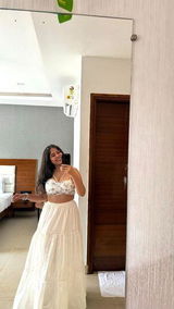 Yashashri Patil review photo
