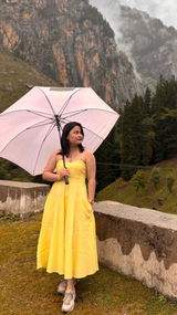 Eshita Thapa review photo