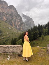 Eshita Thapa review photo