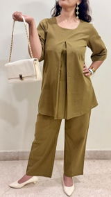 Divya Nair review photo